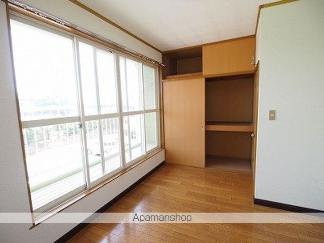 二条鹿島コーポの内装写真