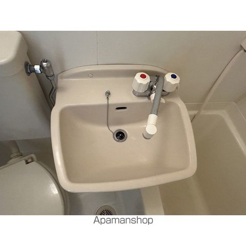 フラット中野の内装写真