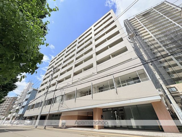 アーバンフラッツ榴ヶ岡の外観写真