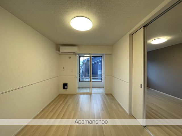 クラヴィーアVの内装写真