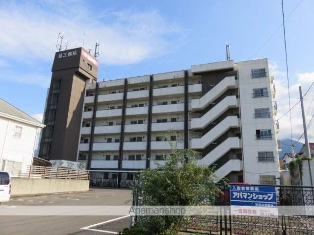 FARE岸の上の外観写真