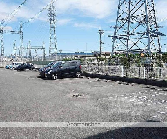 レオパレスフォレストの外観写真