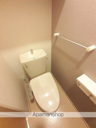 フォレスト　ガーデン　Ｄ[2LDK/58.63m2]のトイレ