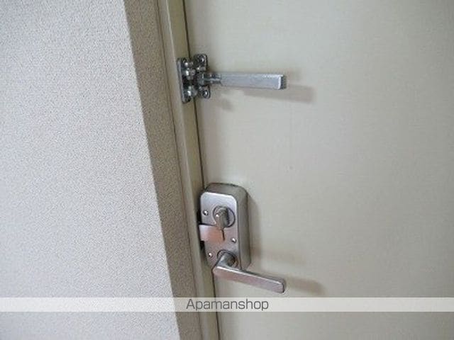アーバンルネッサ若園Bの内装写真