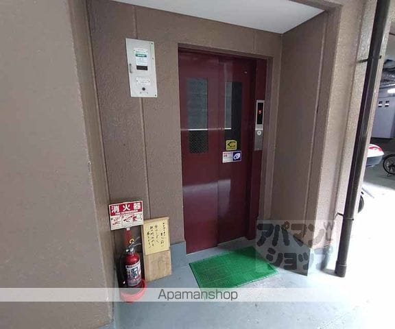 エトワール中村の玄関写真