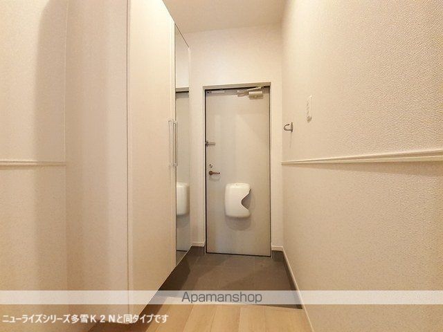 プラウド四屋 Iの内装写真