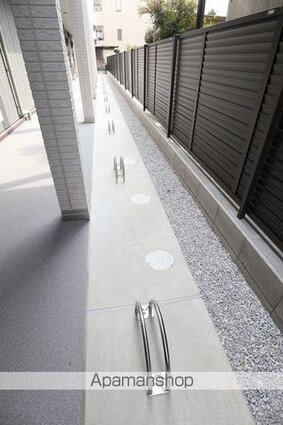 東京都国立市西２丁目[2LDK/62.79m2]の共用部3