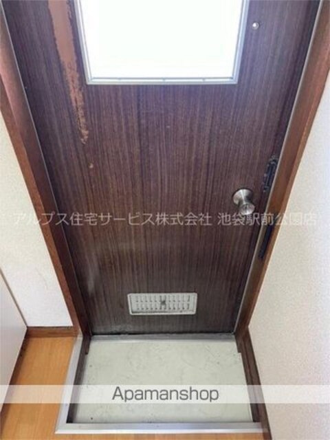 東京都北区赤羽西１丁目[1K/19.8m2]の玄関