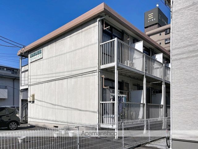 リバーハイツの外観写真