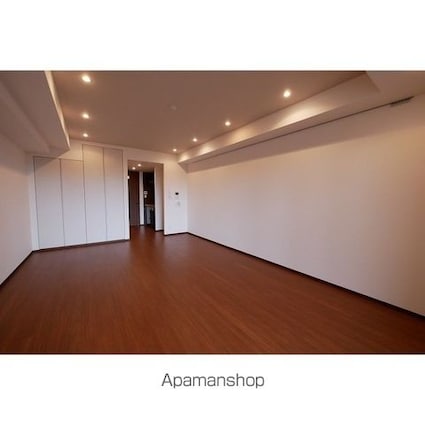 コンフォリア新宿イーストサイドタワー[1R/41.23m2]のリビング・居間2