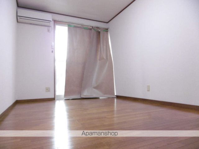 ブルーハイツ高砂の内装写真