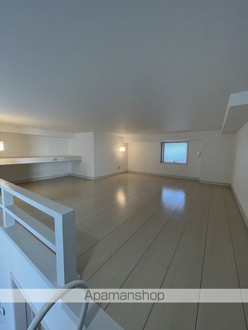 KOHIMARI志賀本通の内装写真