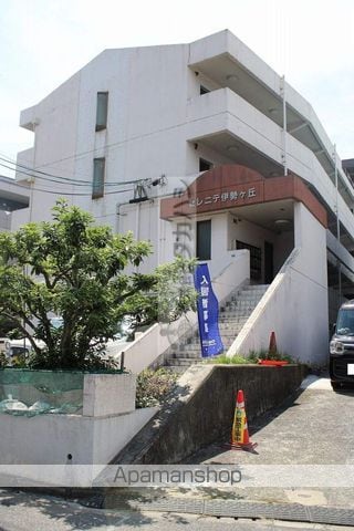 セレニテ伊勢ヶ丘の外観写真