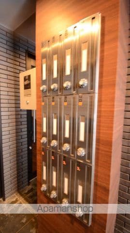 ENCORE平岸の玄関写真