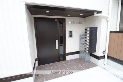 キャトルセゾン狛江[1LDK/38.07m2]のエントランス