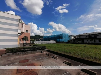 レオパレスアイ[1K/23.18m2]の駐車場