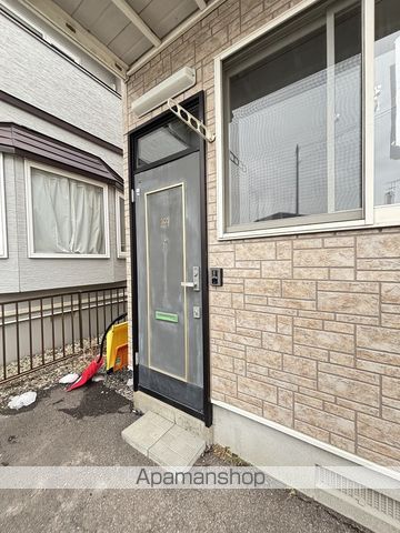 ピアハイツの玄関写真