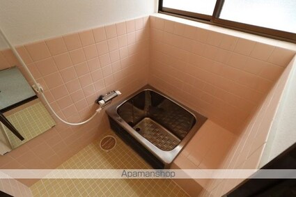 ファミーユロータス[2LDK/57.94m2]のバス