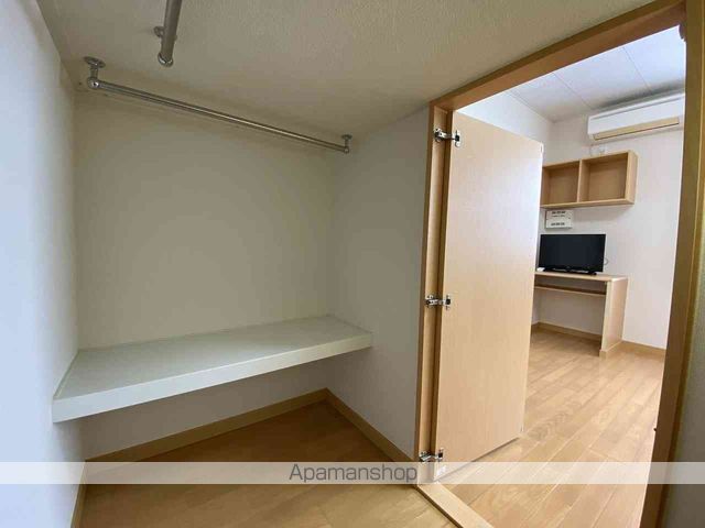 レオネクスト入地の内装写真