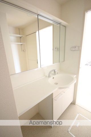 ブライトコート花繰 A棟の内装写真