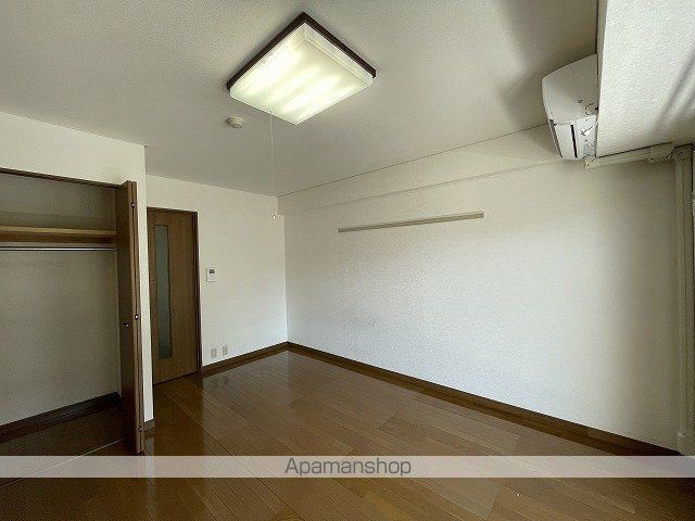 プログレス八乙女の内装写真