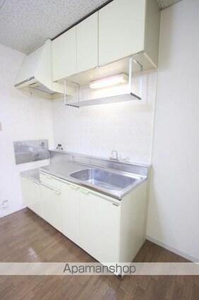 ヴィラ・アンソレイエ屋島西町Ａ・Ｃ・Ｅ棟[3DK/60m2]のキッチン