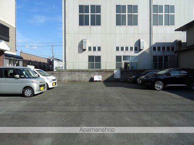 マンションやまとの外観写真
