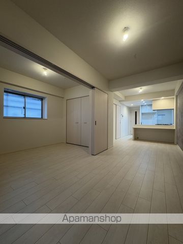 スプランディッド上本町WESTIIの内装写真