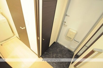 レオネクストオレンジハウス[1K/28.13m2]の玄関