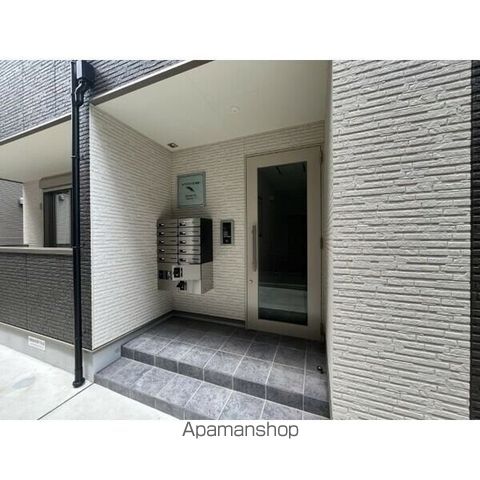 エステイトE池田1の玄関写真