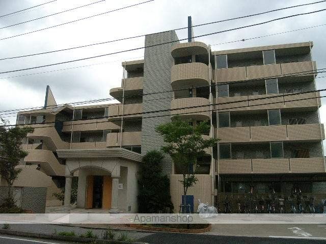 NTマンションの玄関写真