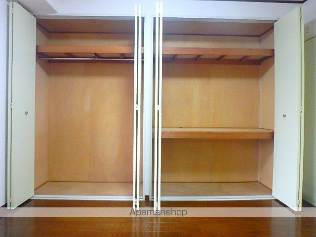 ルブニール稲田堤の内装写真