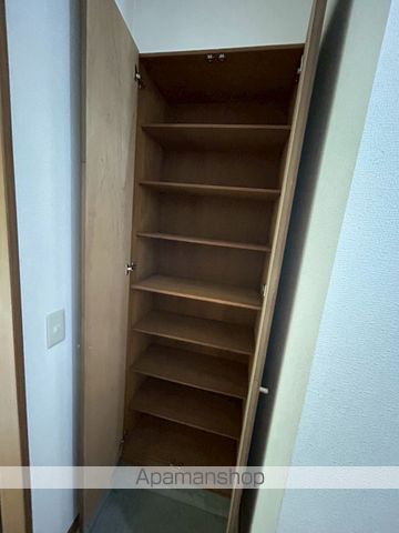 パリティーの内装写真