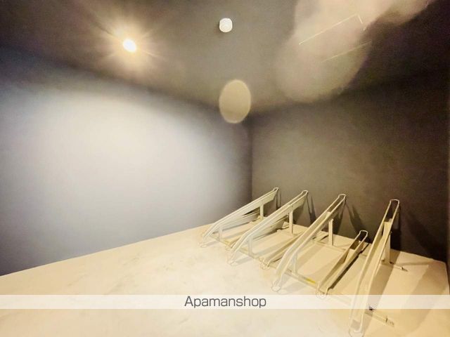 COZY豊岡通の玄関写真