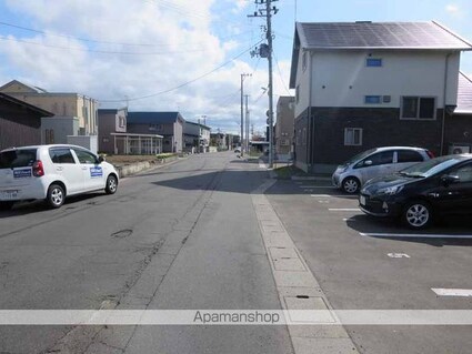 ウィット奥野[1LDK/39.49m2]の周辺1