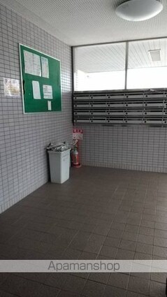 エスポワール紀ノ川[3DK/49.68m2]の共用部1