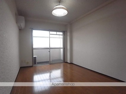 東京都八王子市大和田町５丁目[1R/20m2]のリビング・居間