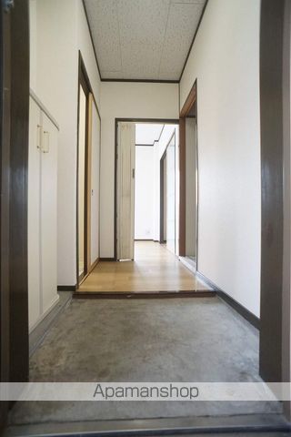 ベルトゥリーIの内装写真