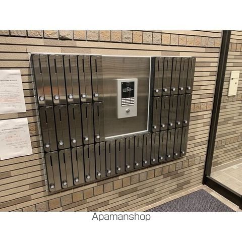 アヴィンズ平岸の内装写真