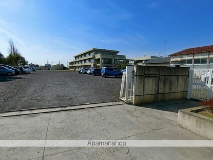 ラリュールＡ[1LDK/46.06m2]の周辺6