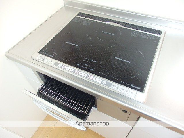 UURコート札幌南三条プレミアタワーの内装写真