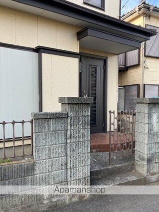 長房町戸建[4SLDK/111.95m2]のエントランス