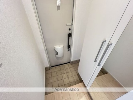 北海道函館市高松町[1LDK/50.23m2]の玄関