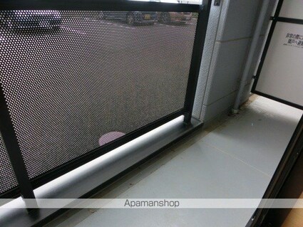 ベル・グラース[1K/30m2]のバルコニー