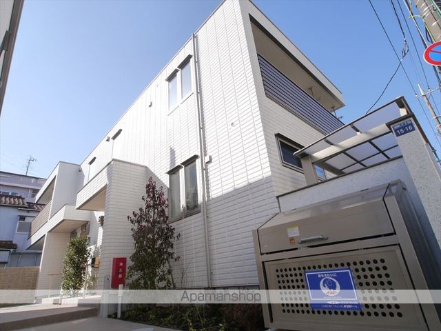 MAISON CHOUETTEの玄関写真