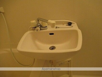 岩手県盛岡市前九年１丁目[1K/31.5m2]の洗面所