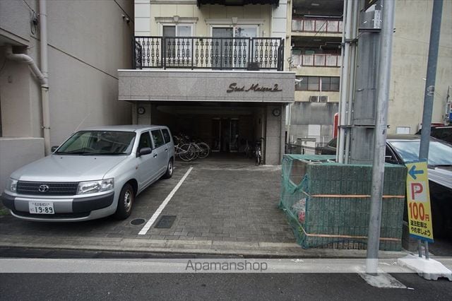 シュタットメゾンIIの玄関写真