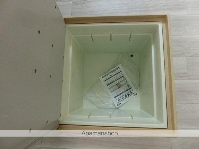 安岡寺町5丁目貸家B棟の内装写真