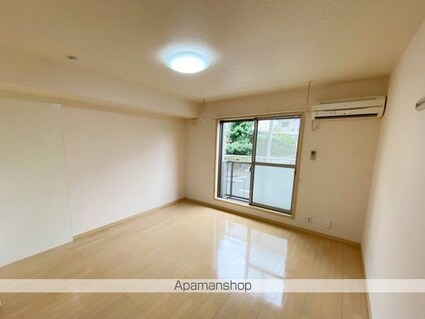 マリーパレス　Ａ[1R/29.81m2]のリビング・居間1