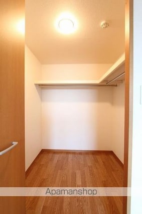 バレーフィールド仏生山館[2LDK/55.32m2]の収納